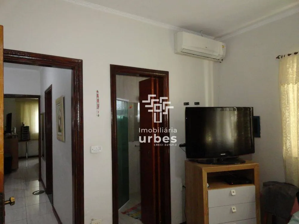 Casa, 3 quartos, 217 m² - Foto 3