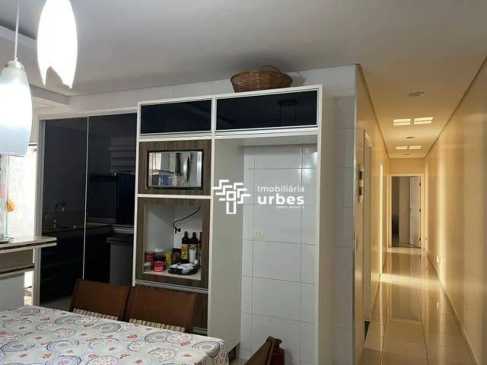Casa, 3 quartos, 126 m² - Foto 2
