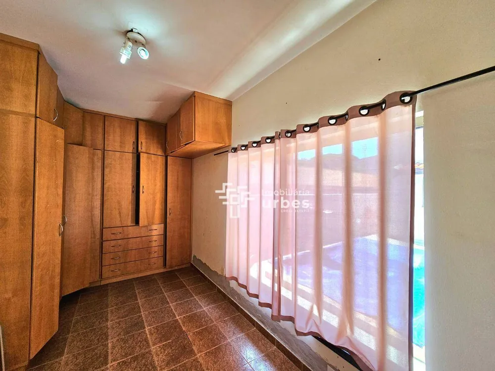 Casa, 3 quartos, 282 m² - Foto 8