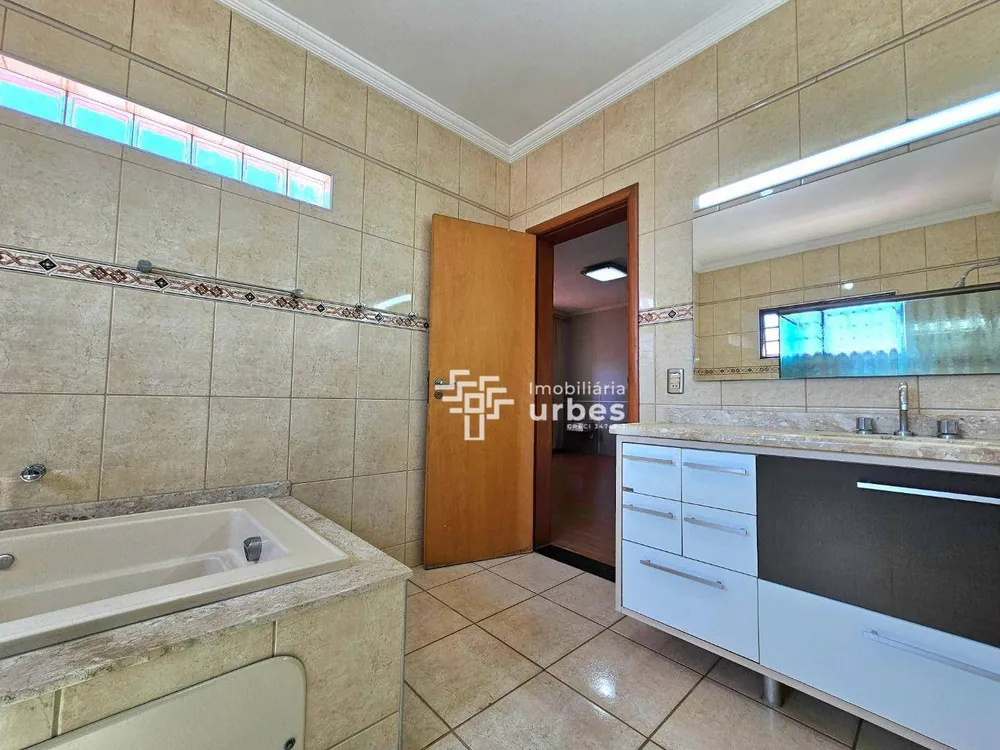 Casa, 3 quartos, 282 m² - Foto 11