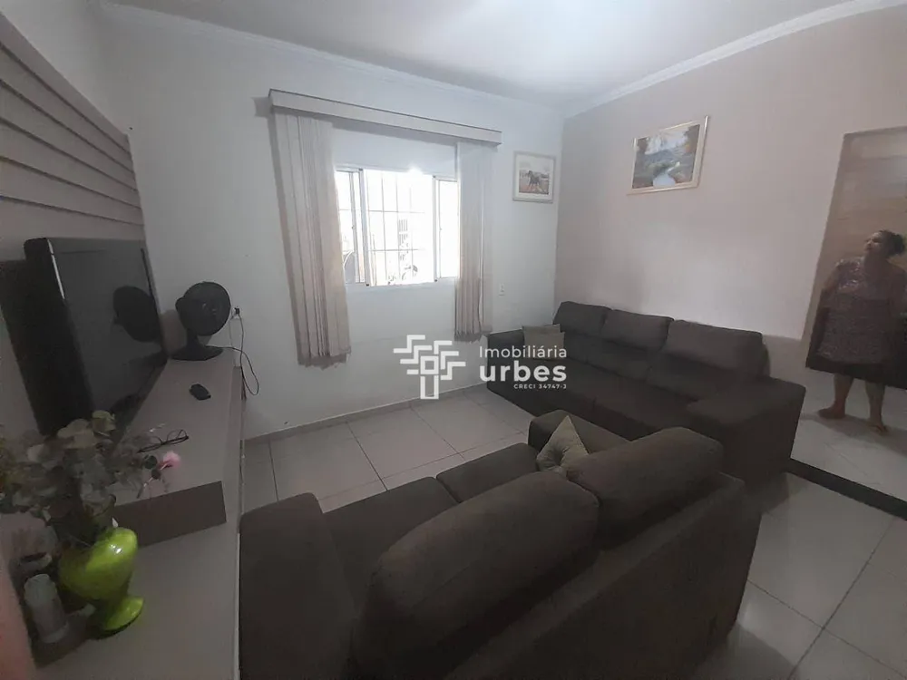 Casa, 3 quartos, 200 m² - Foto 6