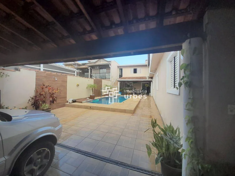 Casa, 3 quartos, 200 m² - Foto 11