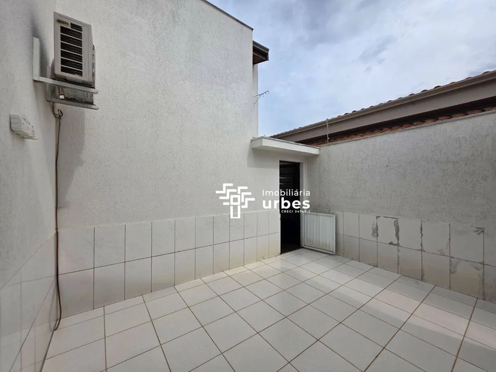 Casa, 3 quartos, 231 m² - Foto 11