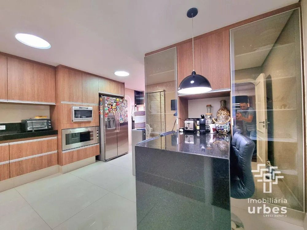 Apartamento, 4 quartos, 209 m² - Foto 6