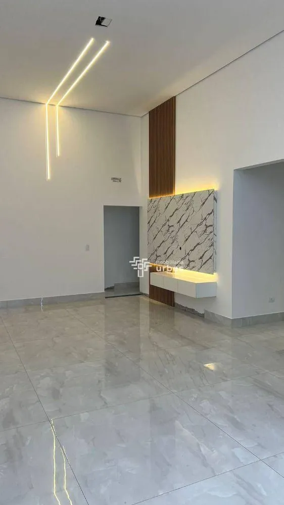 Casa, 3 quartos, 165 m² - Foto 1