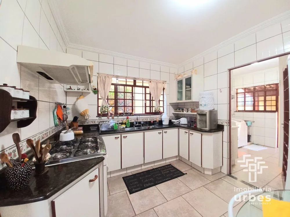 Casa, 4 quartos, 349 m² - Foto 8