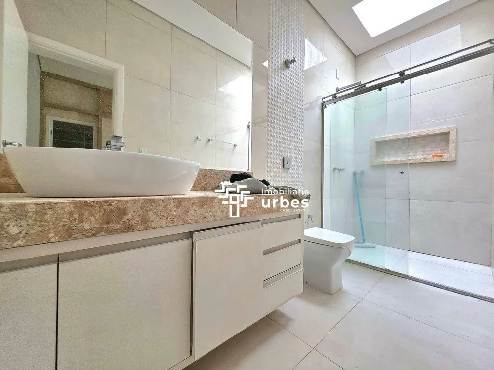 Casa, 3 quartos, 205 m² - Foto 7