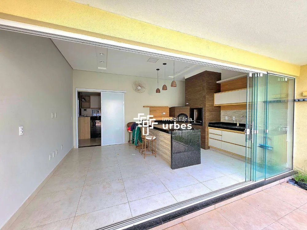 Casa, 3 quartos, 205 m² - Foto 11