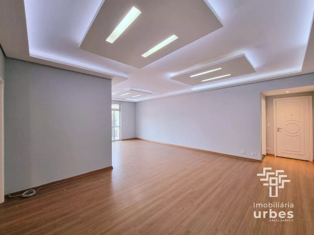 Apartamento à venda com 3 quartos, 154m² - Foto 4