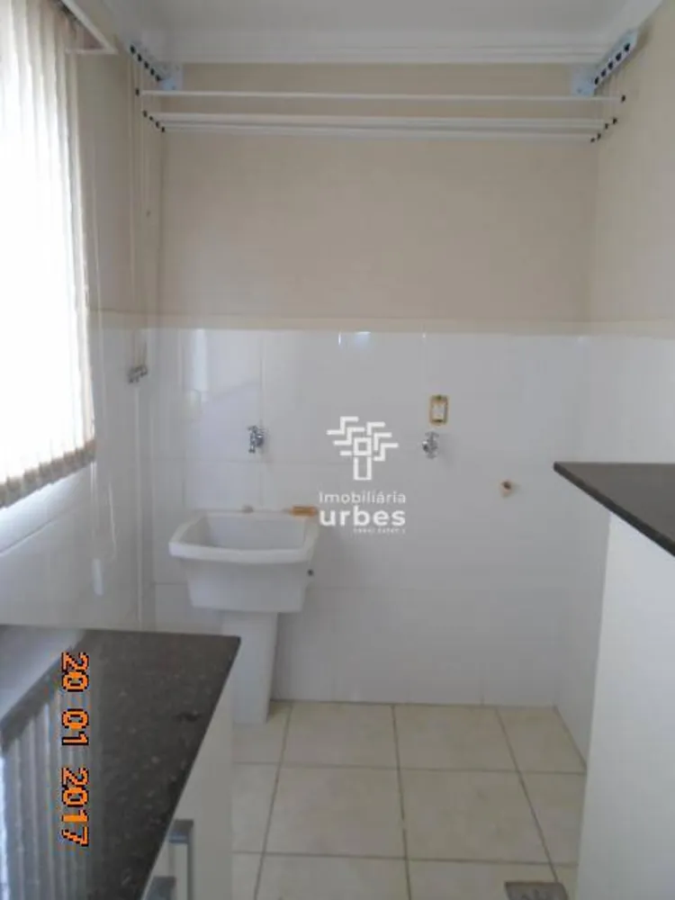 Apartamento, 3 quartos, 75 m² - Foto 2