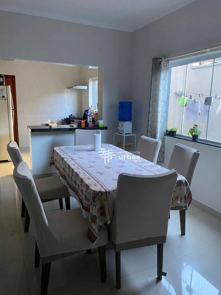 Casa, 2 quartos, 171 m² - Foto 3