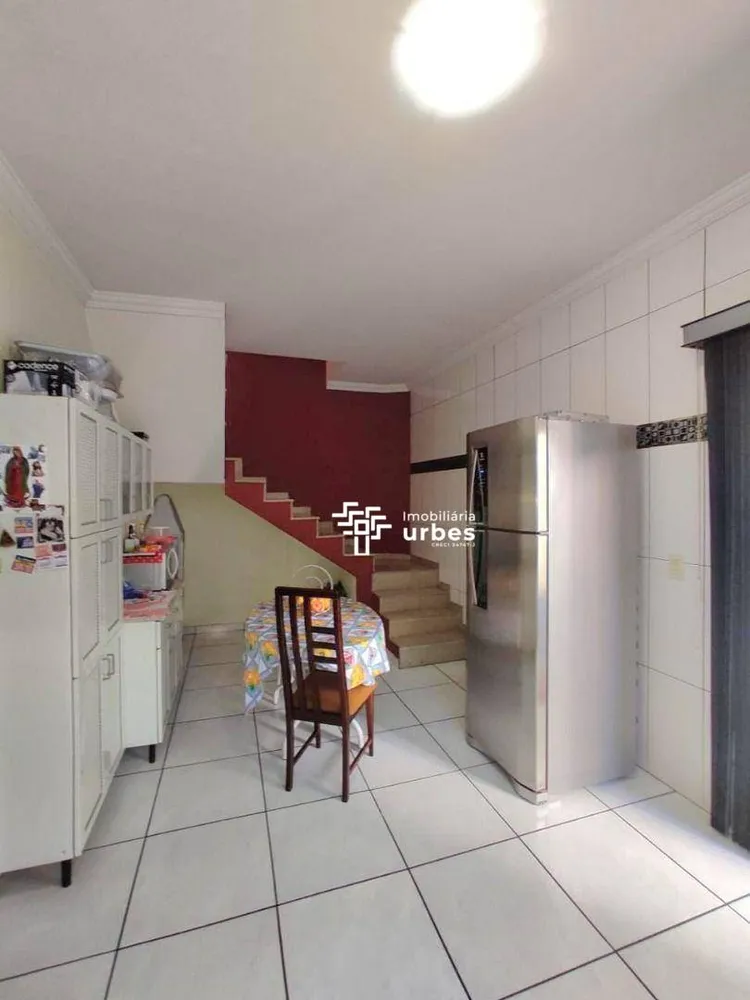 Casa, 3 quartos, 195 m² - Foto 10