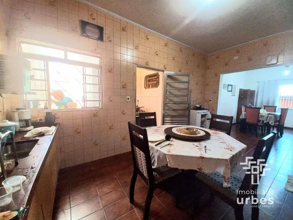 Casa, 3 quartos, 226 m² - Foto 8