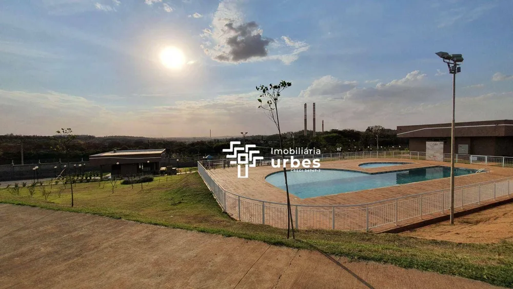 Loteamento e Condomínio, 451 m² - Foto 1
