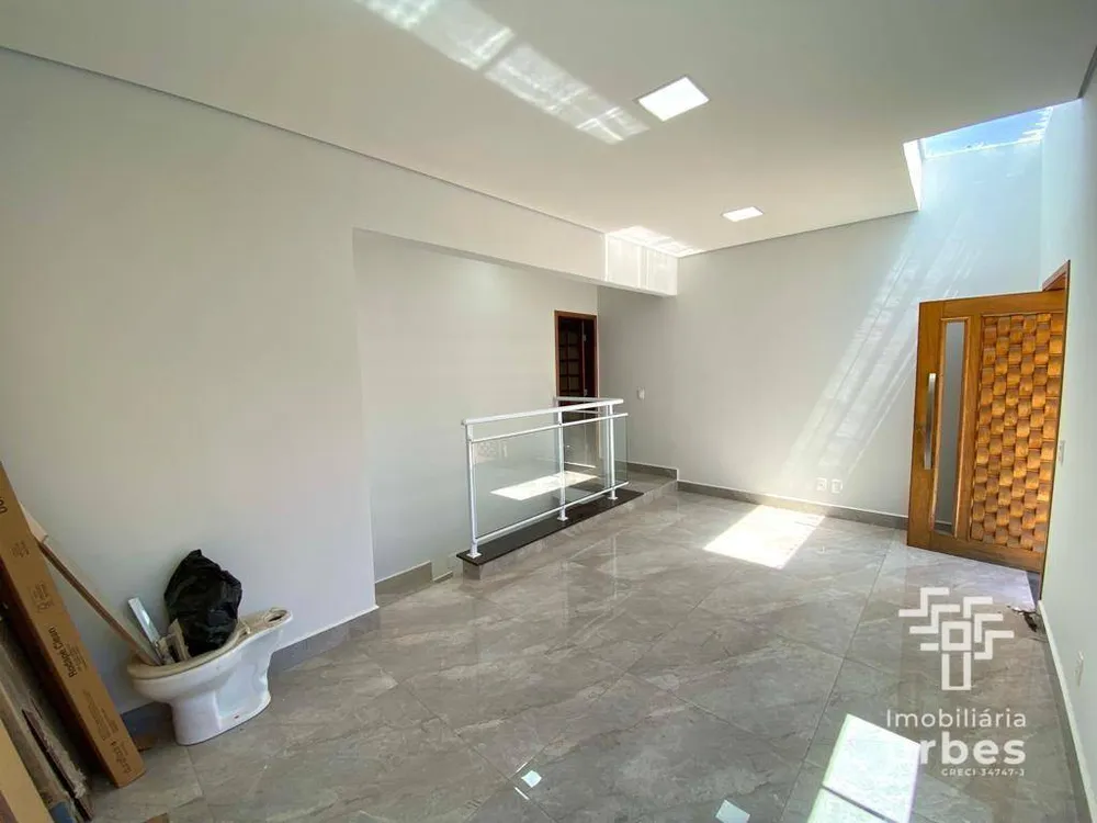 Casa, 4 quartos, 176 m² - Foto 2