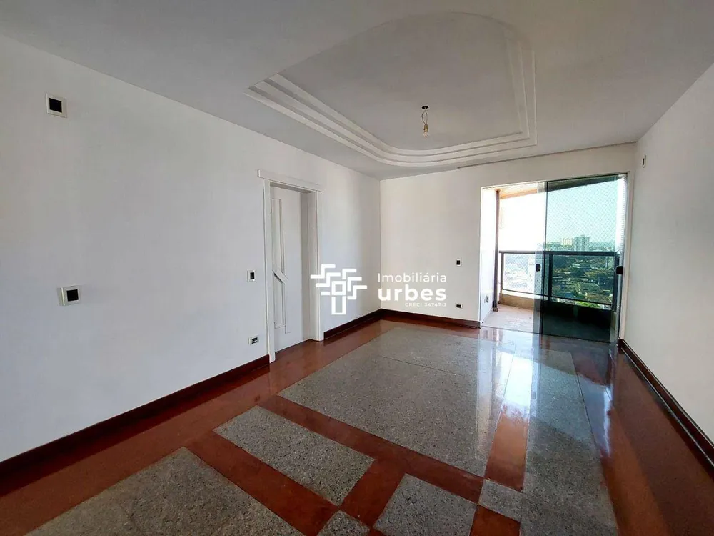 Apartamento, 3 quartos, 250 m² - Foto 1