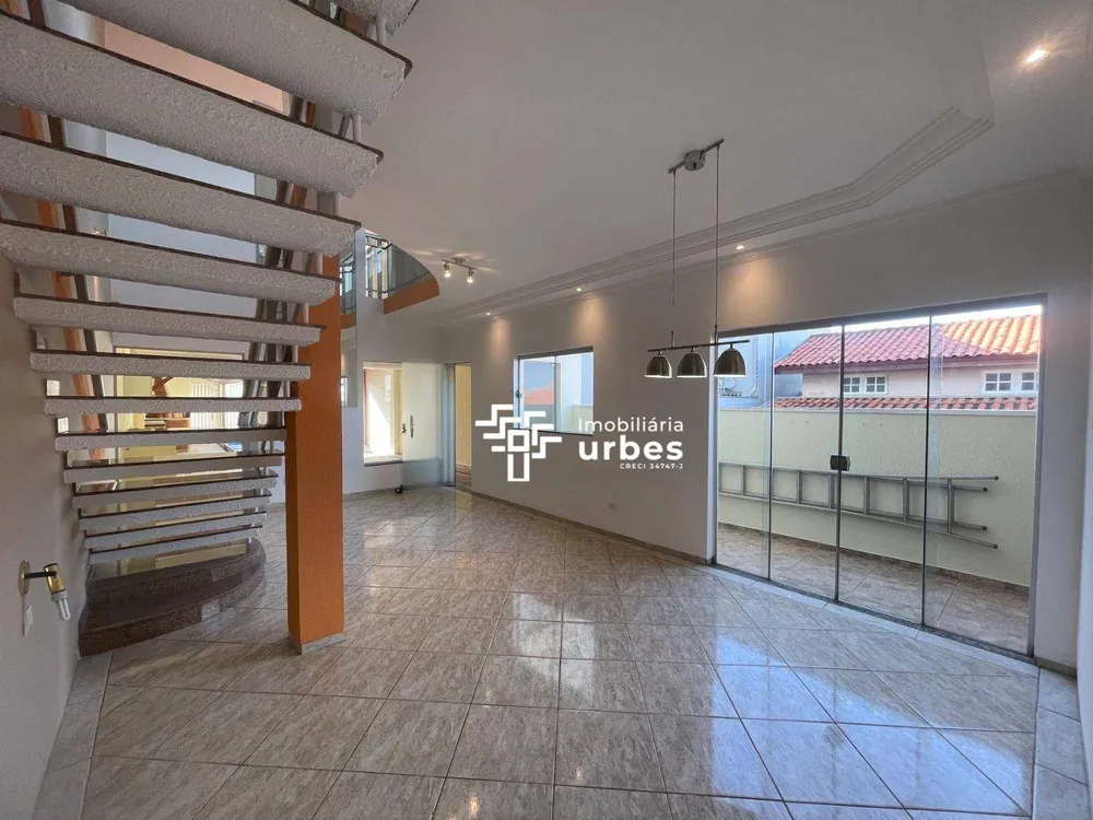 Casa, 4 quartos, 261 m² - Foto 3