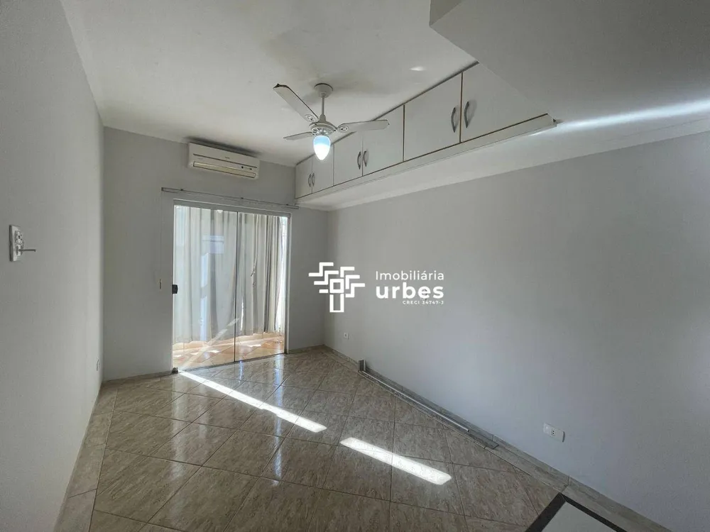 Casa, 4 quartos, 261 m² - Foto 9