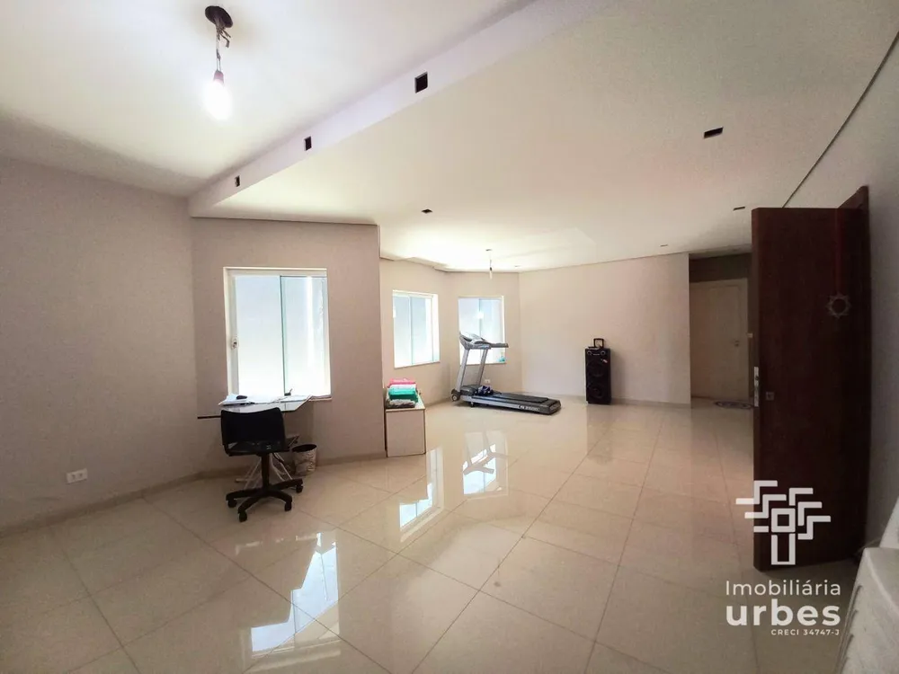 Casa, 3 quartos, 306 m² - Foto 4