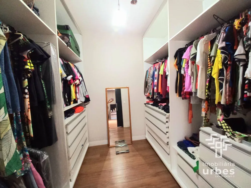Casa, 3 quartos, 306 m² - Foto 15