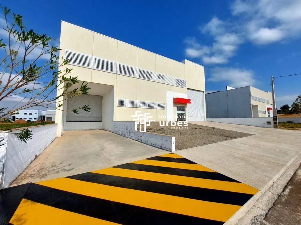 Depósito-Galpão, 842 m² - Foto 1