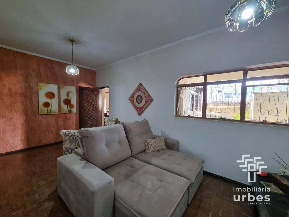 Casa, 3 quartos, 249 m² - Foto 3
