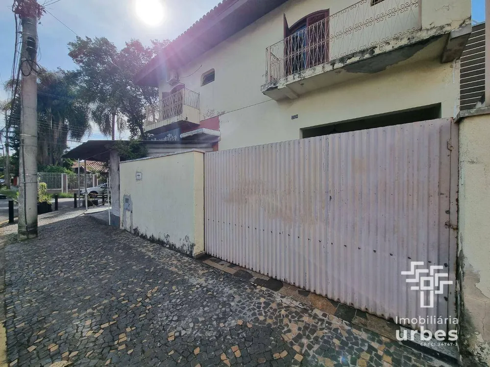 Casa, 3 quartos, 249 m² - Foto 2