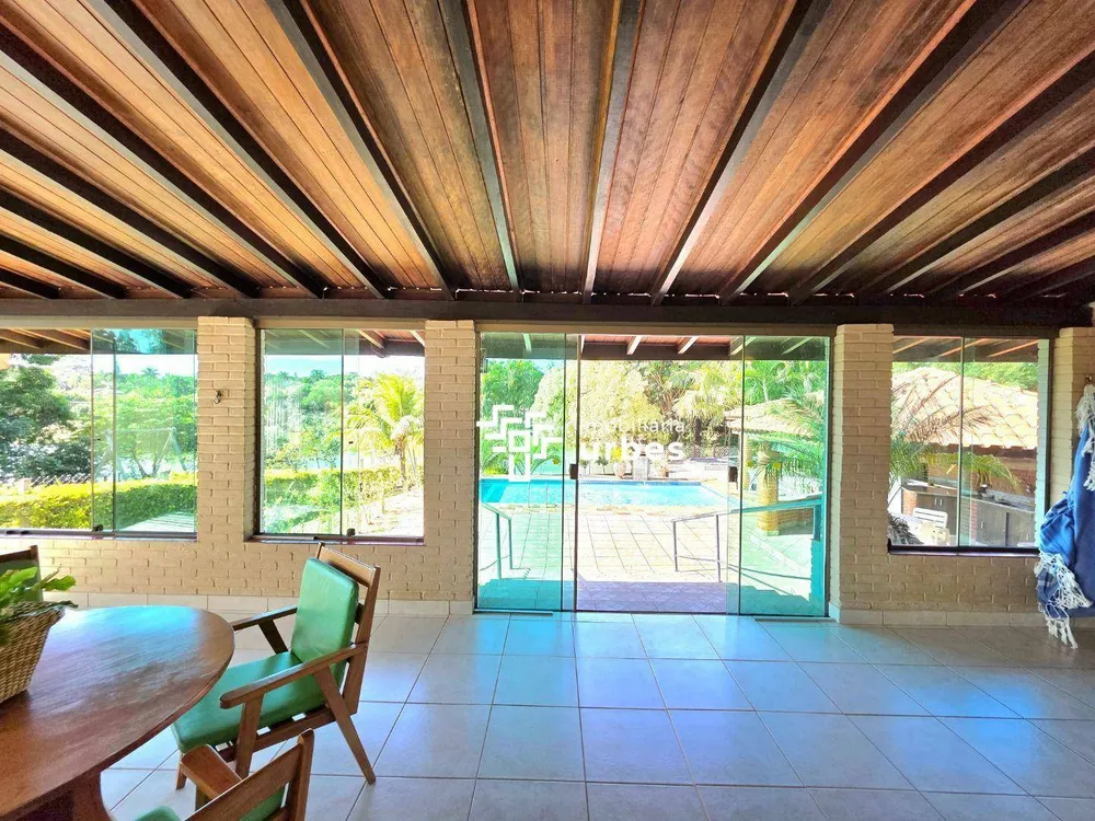 Chácara, 3 quartos, 2240 m² - Foto 9