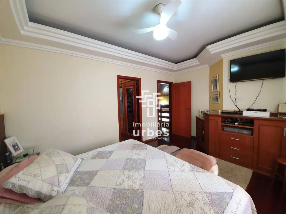 Casa, 3 quartos, 342 m² - Foto 4