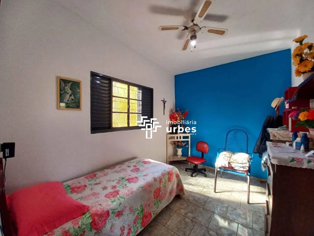 Casa, 3 quartos, 108 m² - Foto 2