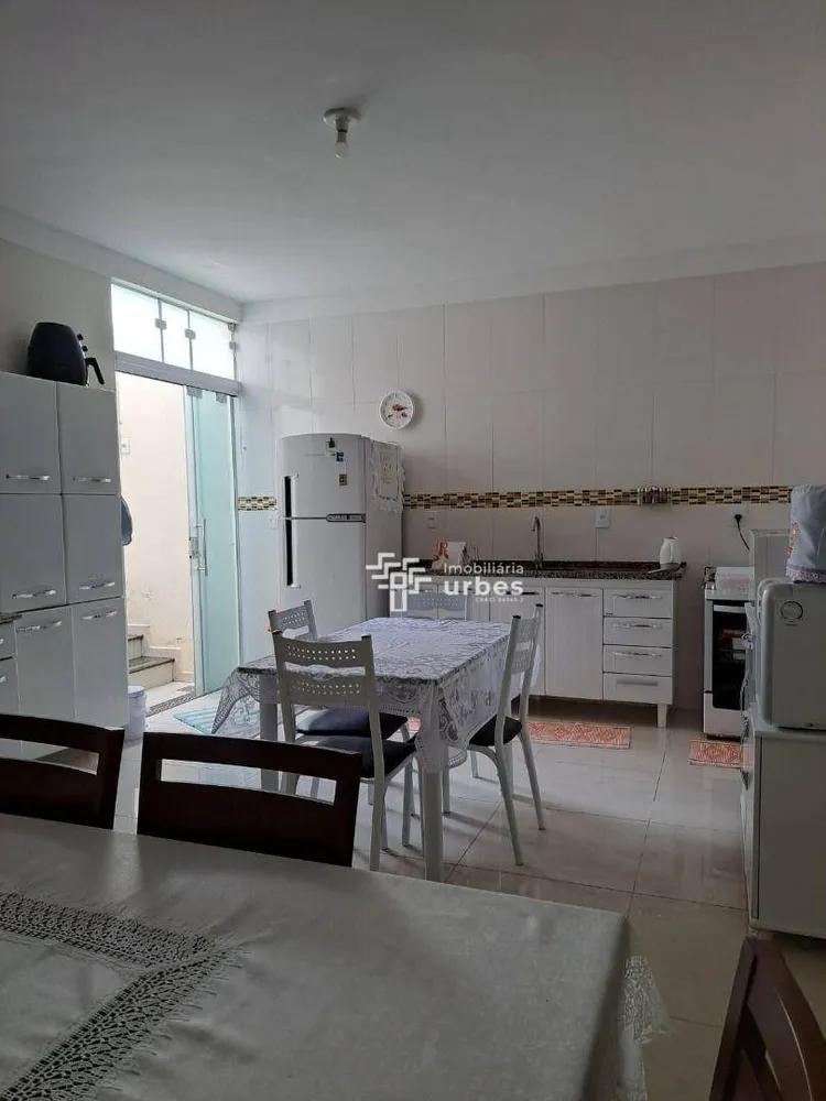 Casa, 3 quartos, 193 m² - Foto 9