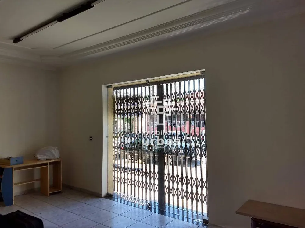 Casa, 3 quartos, 241 m² - Foto 4