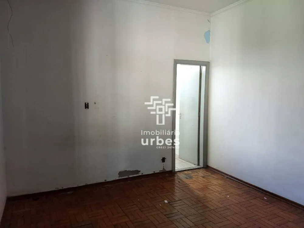 Casa, 3 quartos, 241 m² - Foto 6
