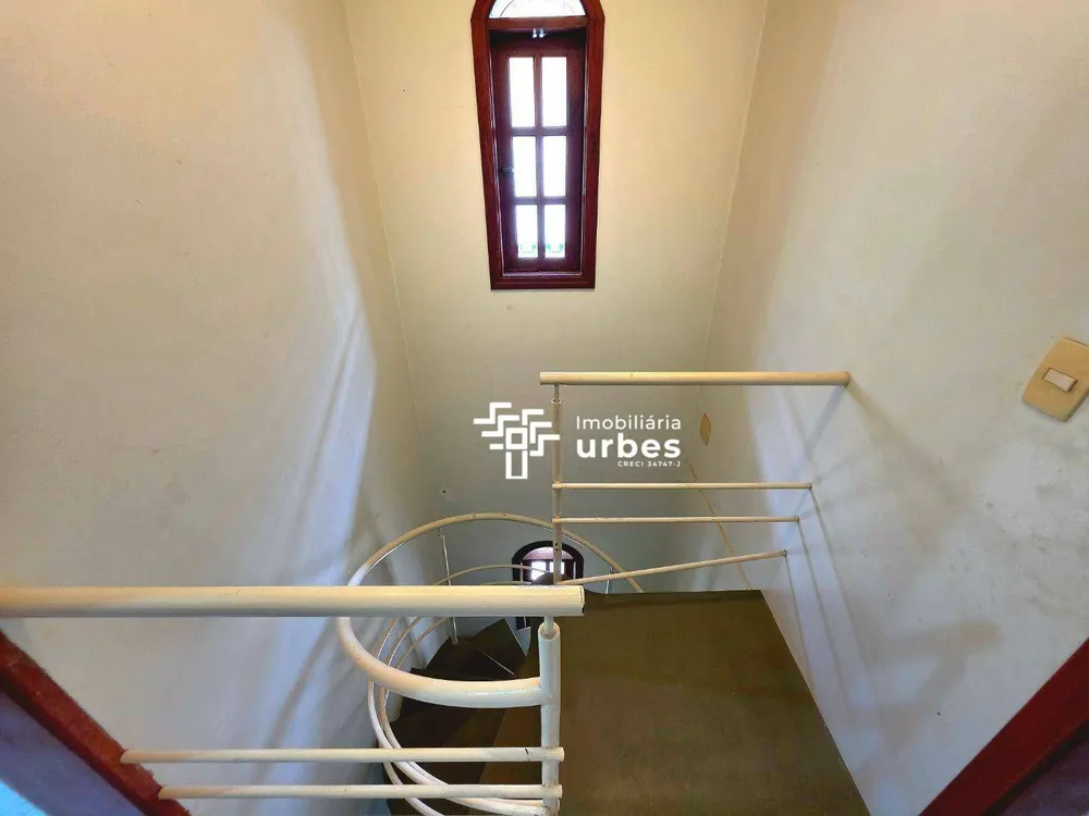 Casa, 6 quartos, 341 m² - Foto 10