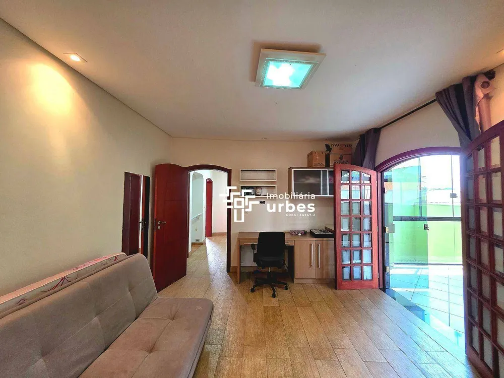 Casa, 6 quartos, 341 m² - Foto 4