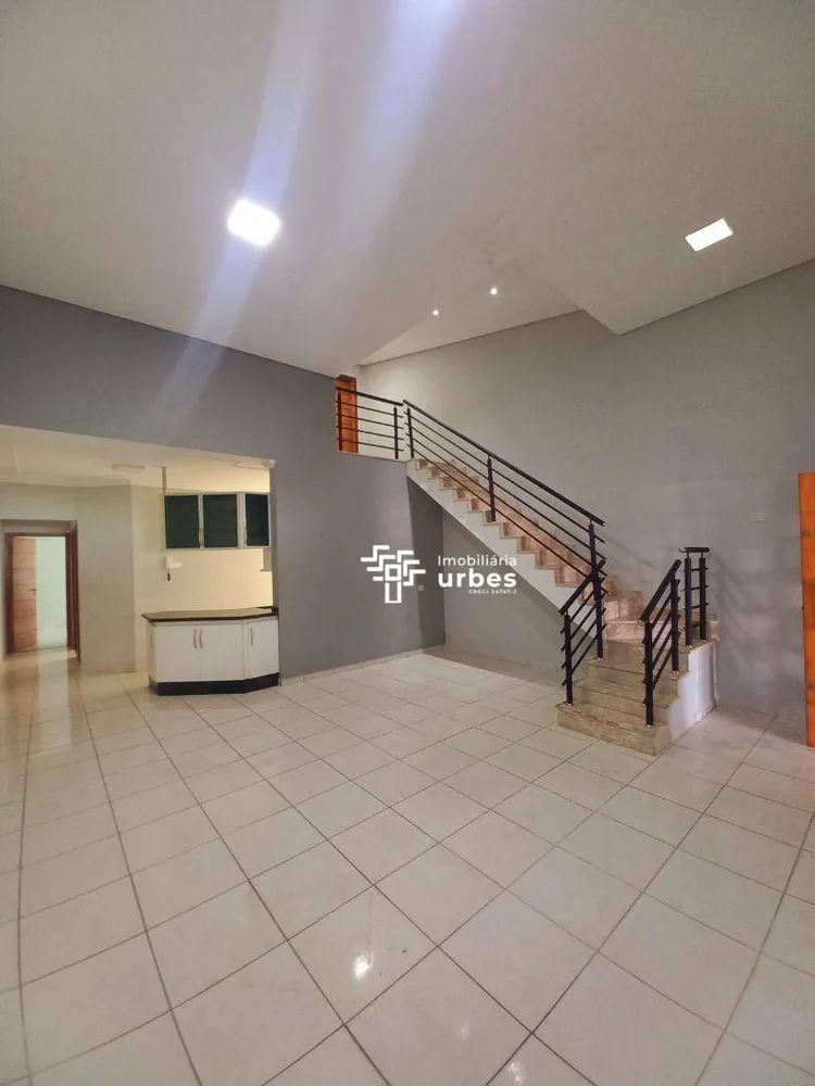 Casa, 4 quartos, 142 m² - Foto 8
