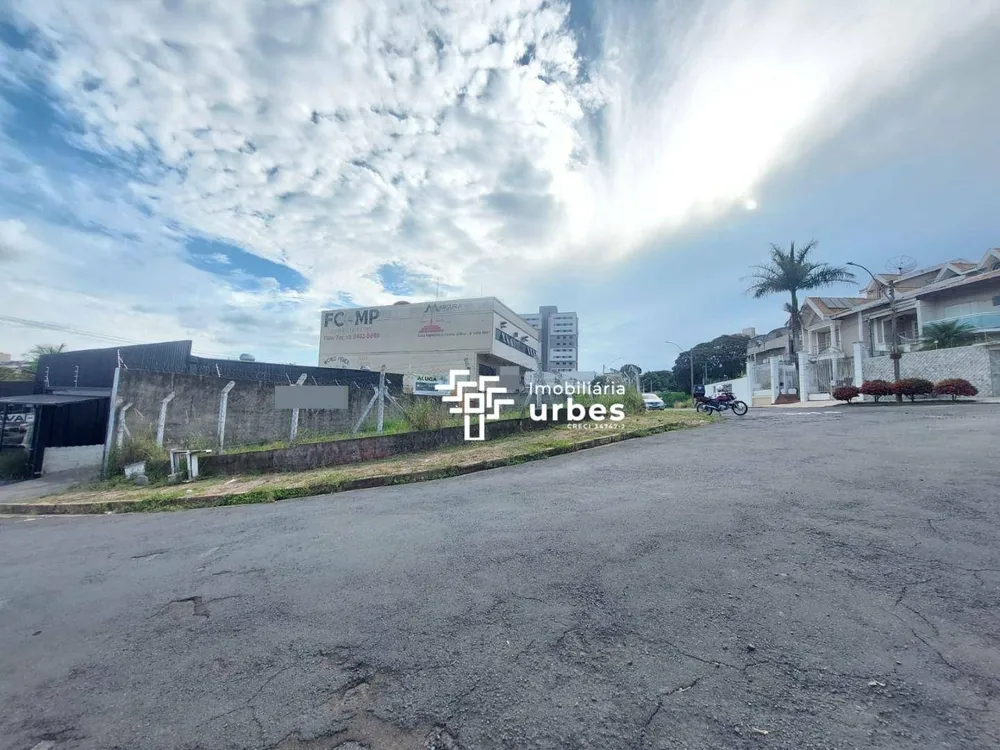 Terreno, 383 m² - Foto 1