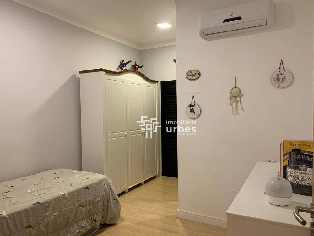 Casa, 3 quartos, 250 m² - Foto 9
