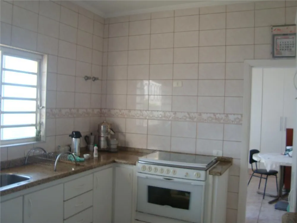 Chácara, 3 quartos, 2349 m² - Foto 1
