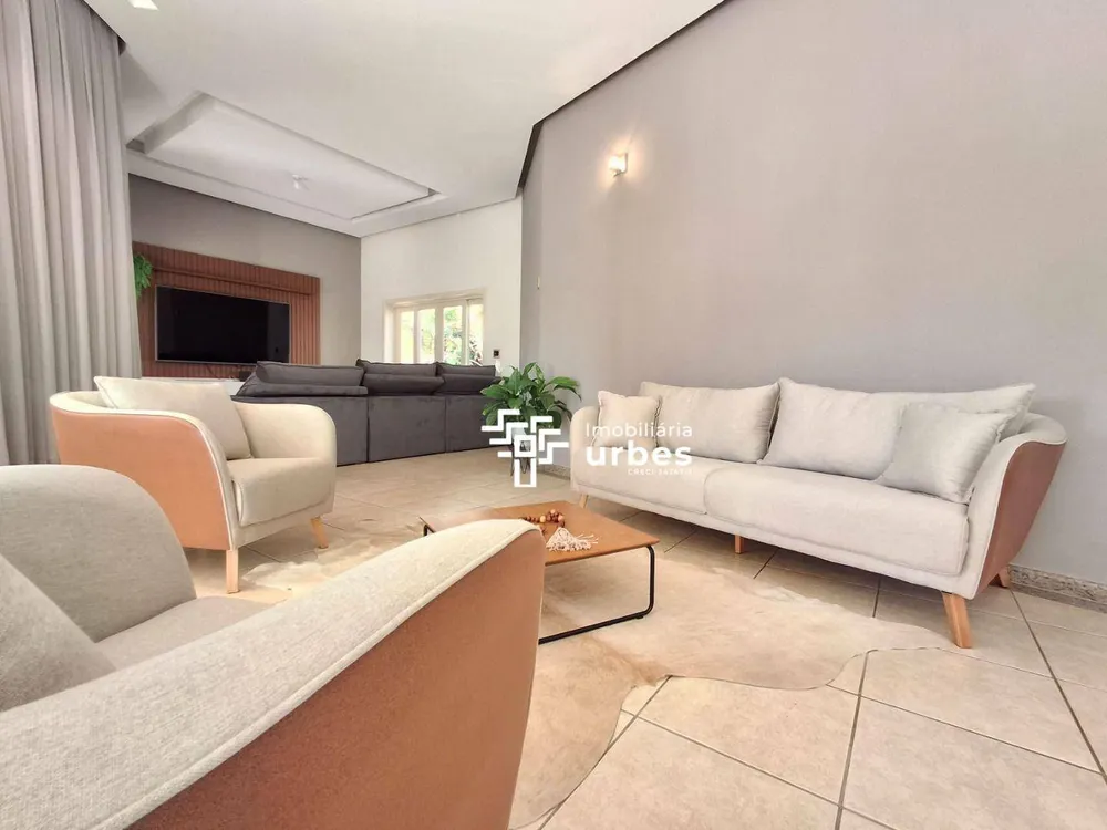 Casa, 3 quartos, 354 m² - Foto 3