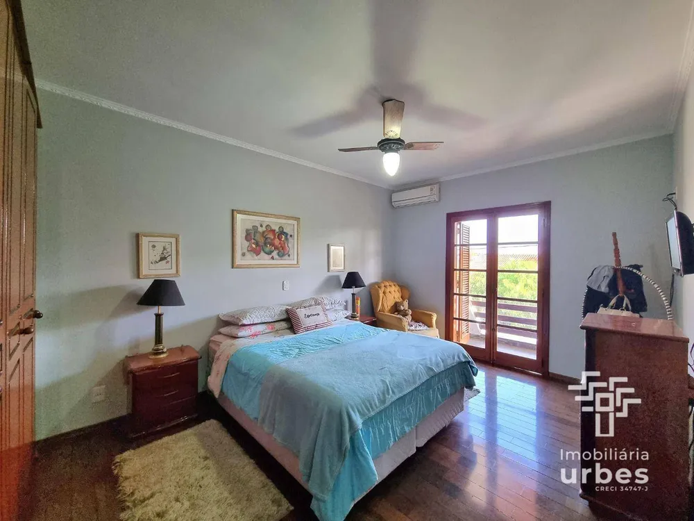 Casa, 3 quartos, 240 m² - Foto 18
