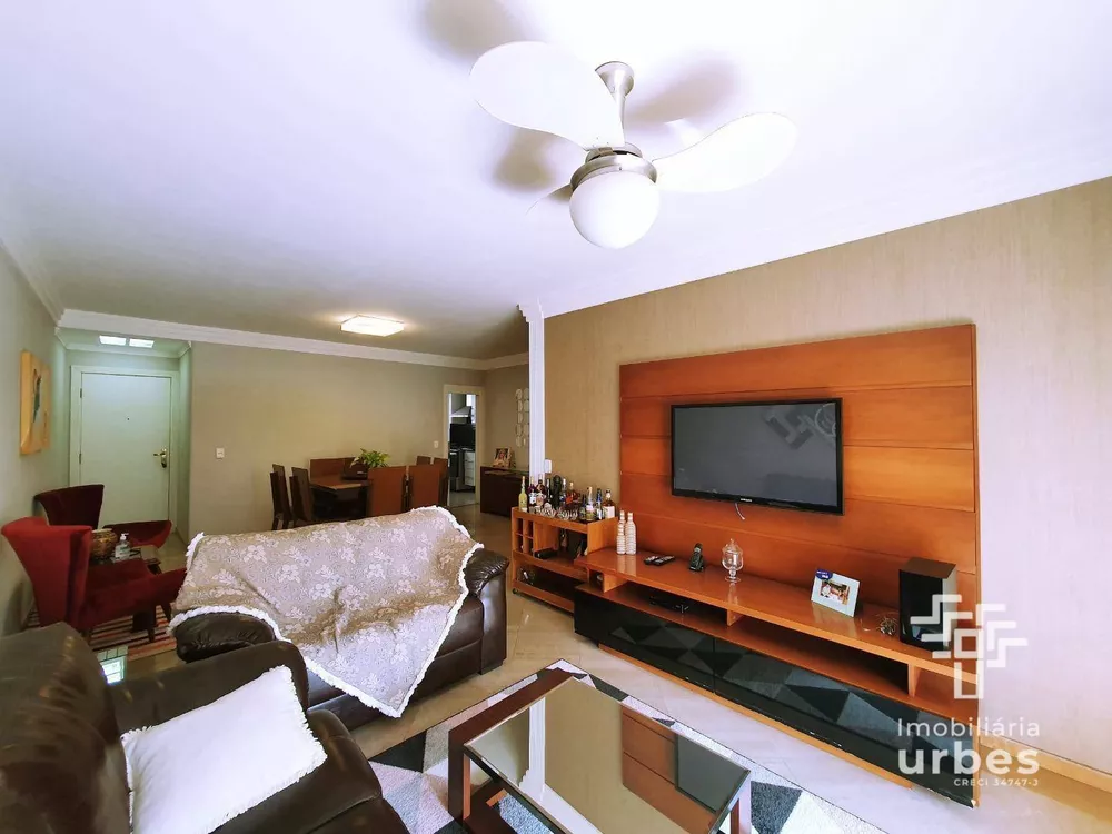 Apartamento à venda com 3 quartos, 150m² - Foto 4