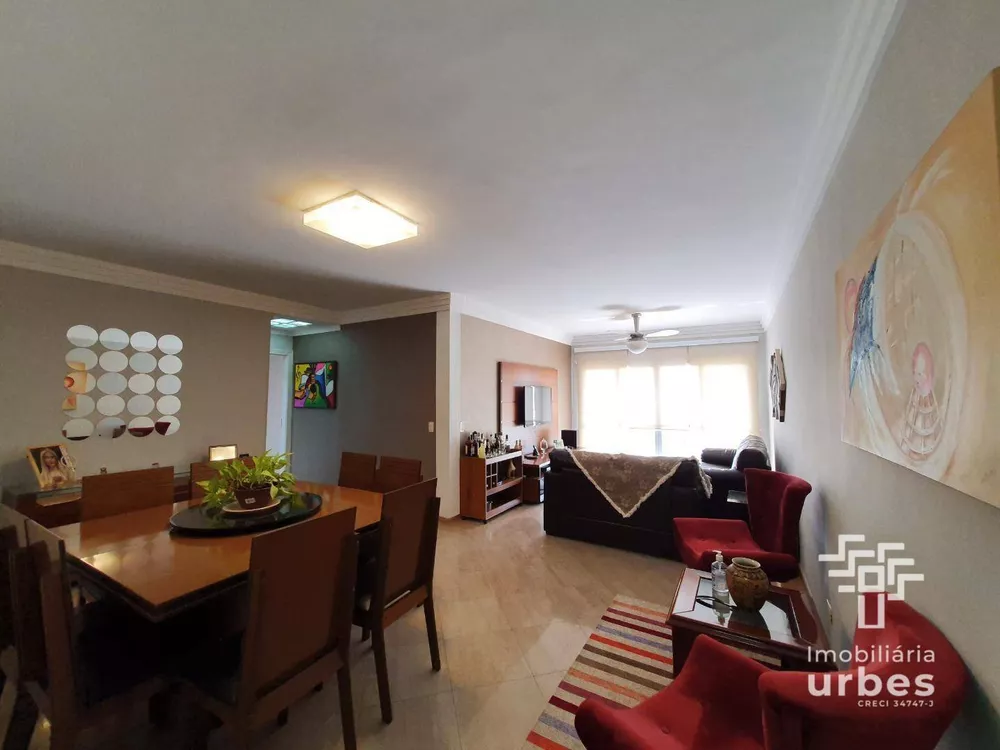 Apartamento à venda com 3 quartos, 150m² - Foto 1
