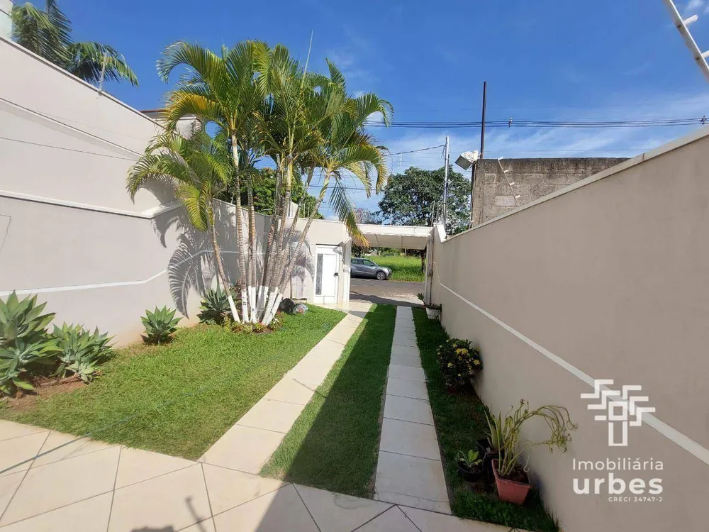 Casa, 3 quartos, 175 m² - Foto 2
