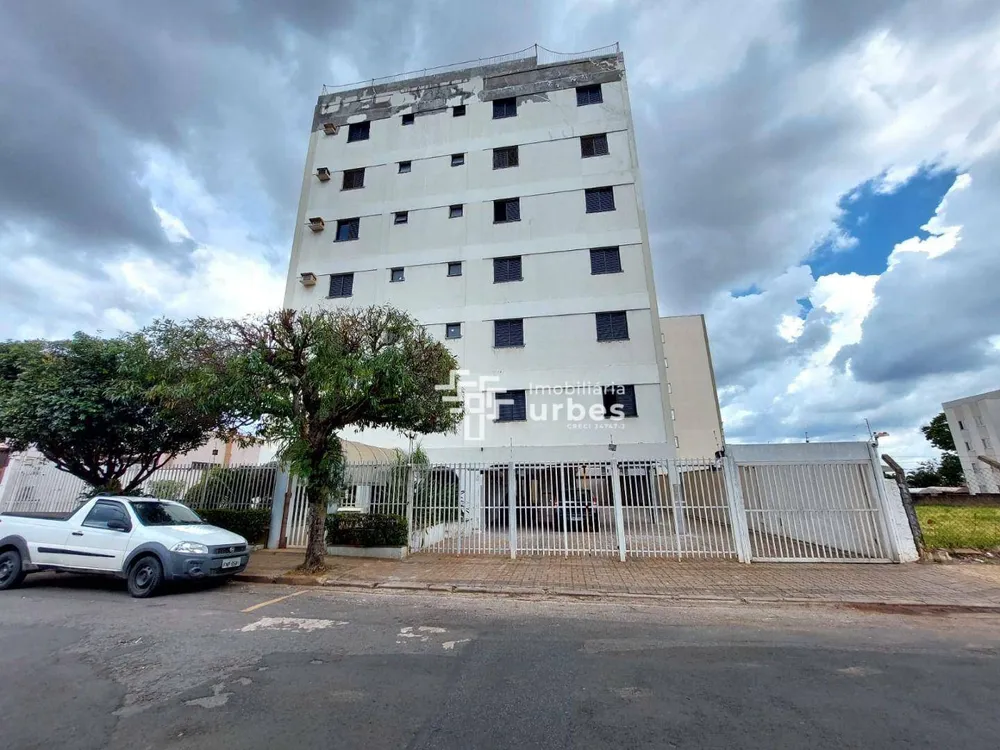 Apartamento, 3 quartos, 166 m² - Foto 1