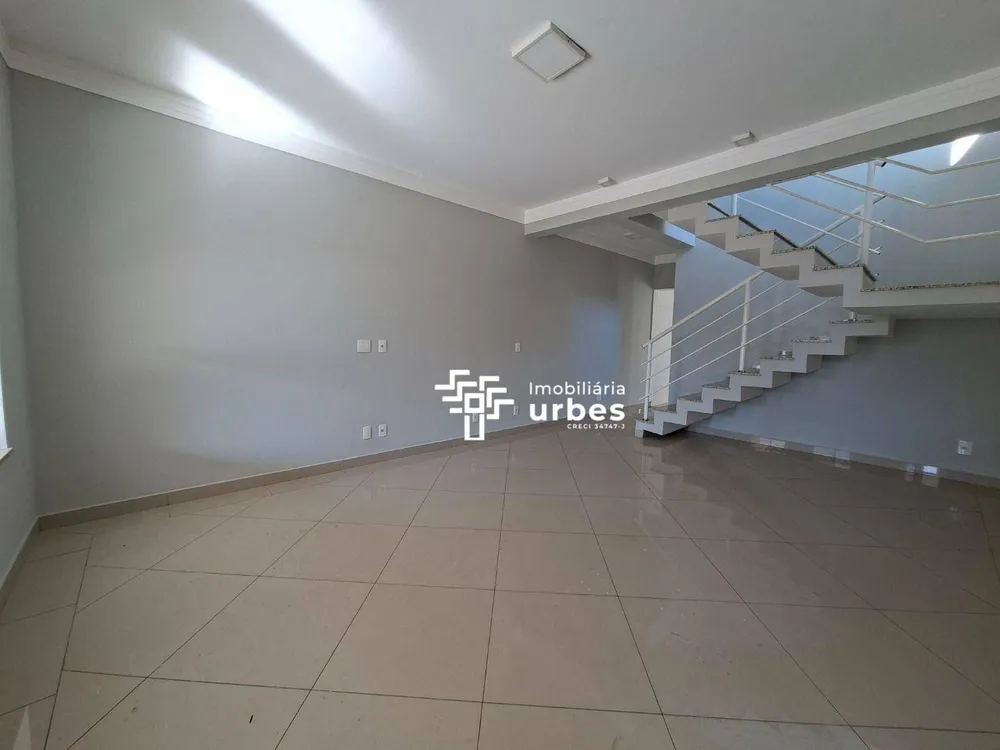 Casa, 3 quartos, 160 m² - Foto 3