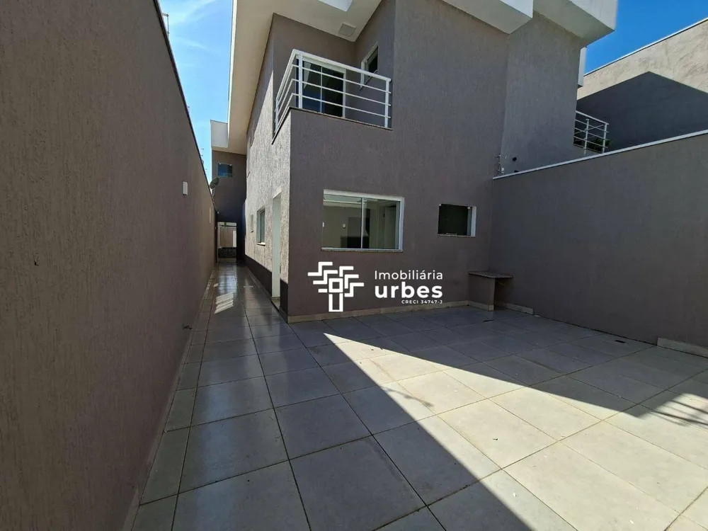 Casa, 3 quartos, 160 m² - Foto 1