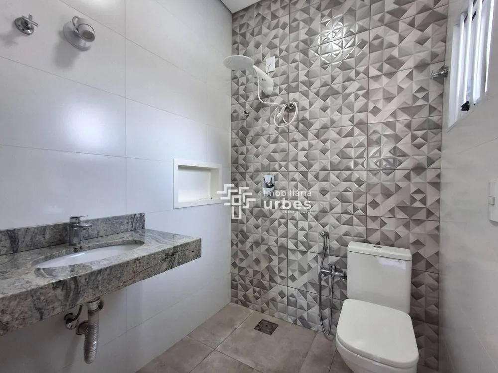 Casa, 3 quartos, 215 m² - Foto 9