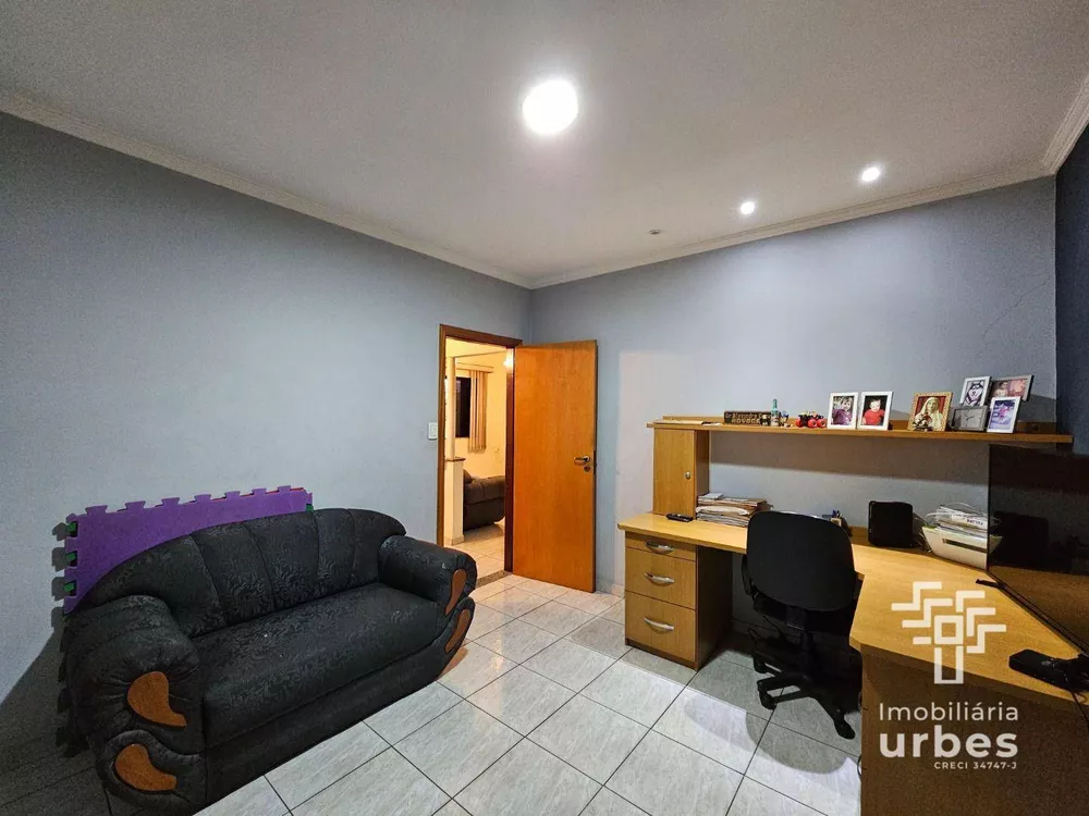 Casa à venda com 3 quartos, 146m² - Foto 4