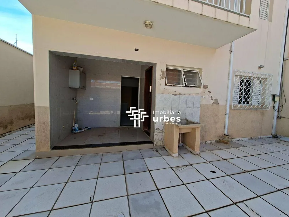 Casa, 4 quartos, 287 m² - Foto 10